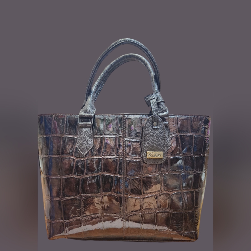 Leather tote